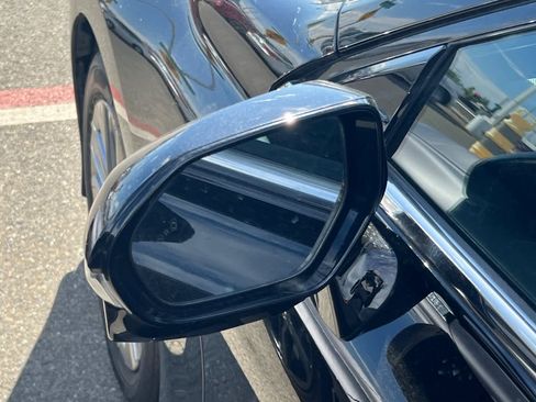 Used 2023 Toyota Mirai w/ Advanced Technology Package RWD image 8