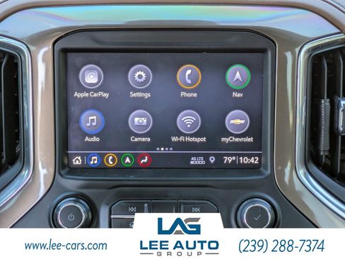 Used 2019 Chevrolet Silverado 1500 High Country w/ Technology Package image 15