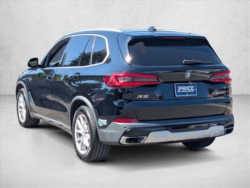 Used 2021 BMW X5 xDrive45e image 8