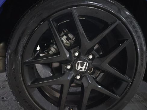 Used 2024 Honda Civic Sport image 32