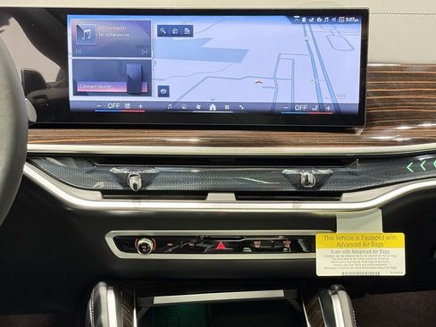 New 2026 BMW X6 xDrive40i w/ Climate Comfort Package image 13