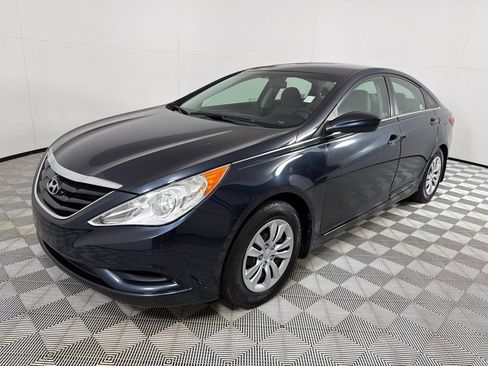 Used 2011 Hyundai Sonata GLS FWD image 9