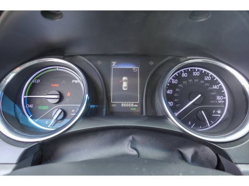 Used 2018 Toyota Camry SE w/ Audio Package FWD image 13