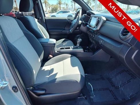 Used 2023 Toyota Tacoma TRD Off-Road AWD/4WD image 10