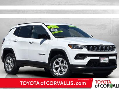 Used 2025 Jeep Compass Latitude
