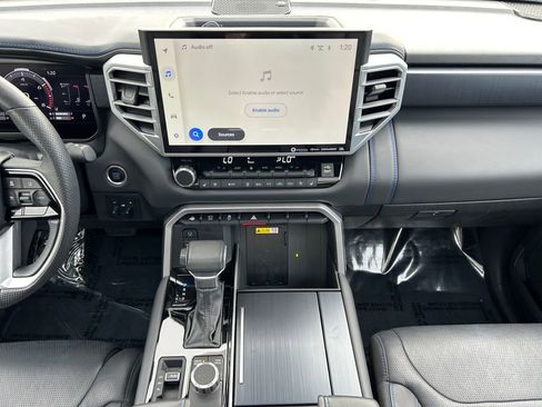 Used 2023 Toyota Tundra Platinum image 12