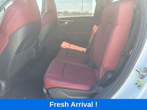 Used 2023 Audi SQ7 Premium Plus w/ Executive Package AWD/4WD image 3