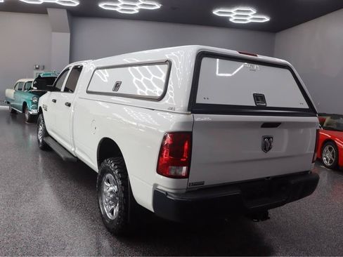 Used 2018 RAM 2500 Tradesman RWD image 3