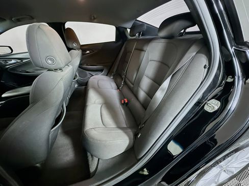 Used 2020 Chevrolet Malibu LT FWD image 25