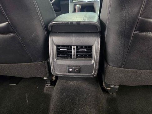 Used 2020 Toyota Avalon TRD FWD image 38