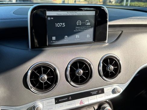 Used 2018 Kia Stinger GT image 25