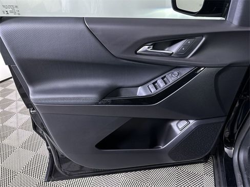 New 2026 Chevrolet Equinox LT w/ Convenience Package II image 22