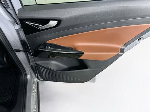 Used 2022 Volkswagen ID.4 Pro S image 29