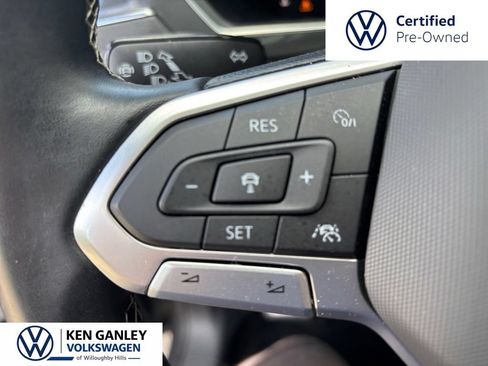 Certified 2023 Volkswagen Tiguan SE R-Line FWD image 20