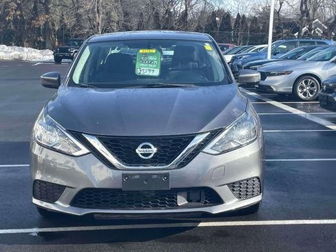 Used 2019 Nissan Sentra S image 2