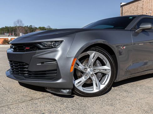 Used 2020 Chevrolet Camaro SS image 3