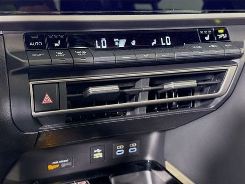 Certified 2025 Toyota Camry XSE FWD image 8