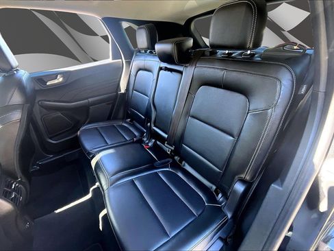 Used 2022 Ford Escape SEL image 22