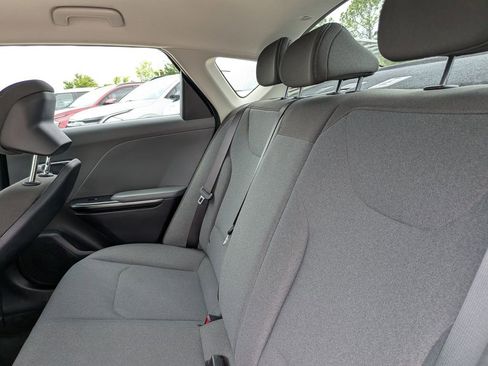 Certified 2025 Kia K4 FWD image 18