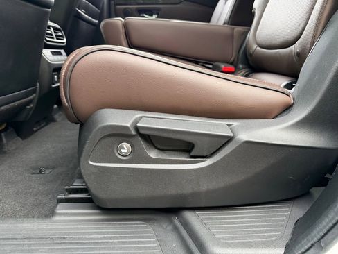 Used 2023 Honda Pilot Elite image 33