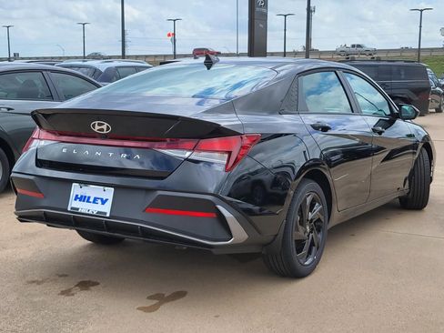 New 2026 Hyundai Elantra Sport FWD image 5