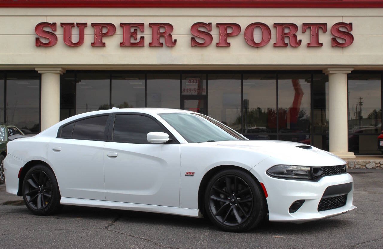Used 2019 Dodge Charger Scat Pack RWD image 1