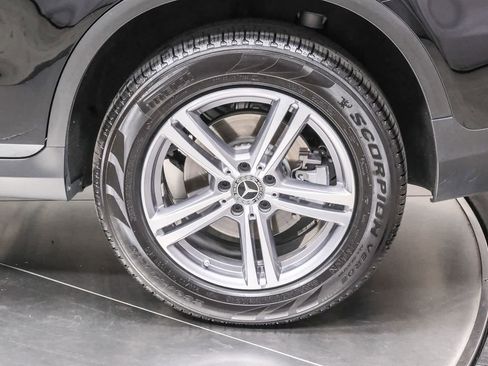 Certified 2022 Mercedes-Benz GLC 300 image 9