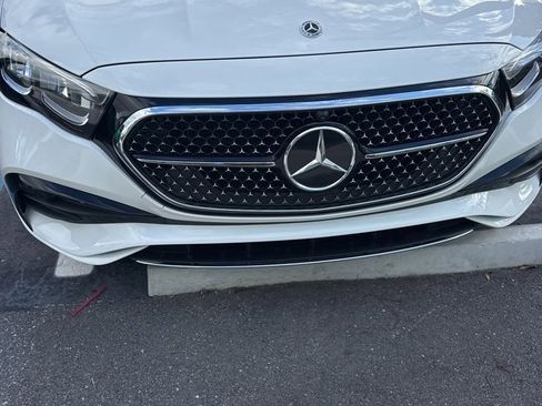 Used 2025 Mercedes-Benz E 350 Sedan image 8