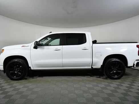 Used 2022 Chevrolet Silverado 1500 RST image 16