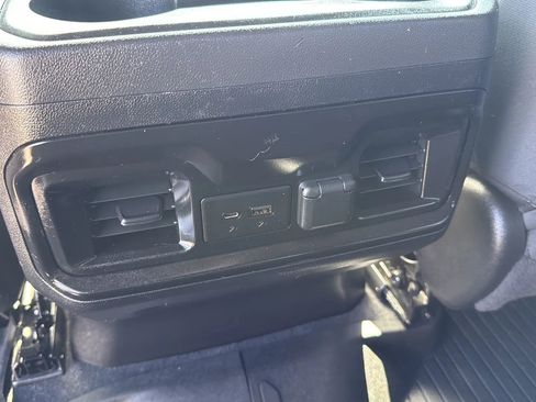 Used 2020 Chevrolet Silverado 1500 LT Trail Boss image 17