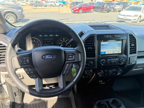 Used 2018 Ford F150 XLT w/ Equipment Group 301A Mid AWD/4WD image 22