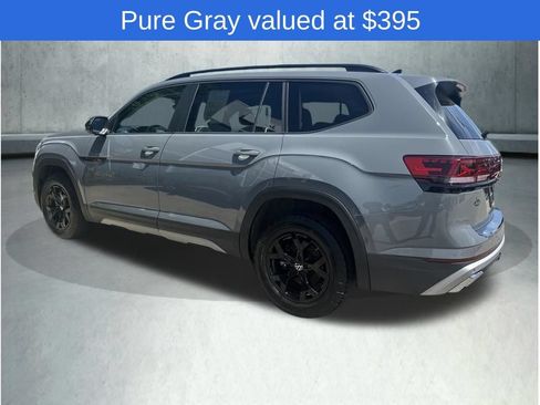Used 2024 Volkswagen Atlas Peak Edition SE AWD/4WD image 4