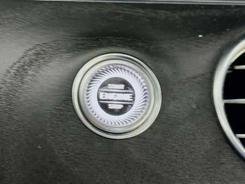 Used 2019 Mercedes-Benz E 300 image 25