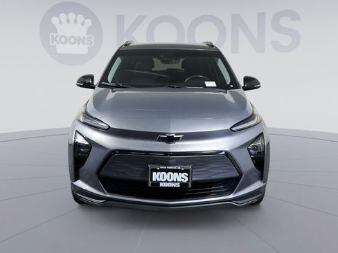 Used 2023 Chevrolet Bolt EUV Premier FWD image 4