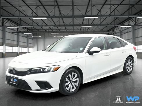 Certified 2023 Honda Civic LX image 1
