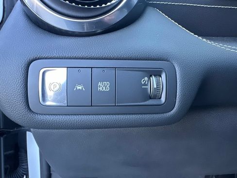 Used 2024 Chevrolet Blazer EV LT AWD/4WD image 18