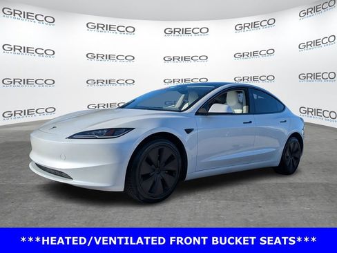 Used 2024 Tesla Model 3 Standard Range image 3