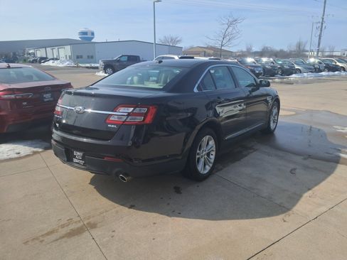 Used 2014 Ford Taurus SEL w/ Equipment Group 201A image 7