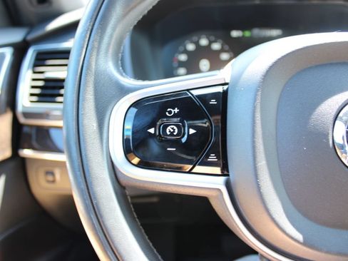 Used 2019 Volvo XC90 T6 Momentum w/ Advanced Package AWD/4WD image 14