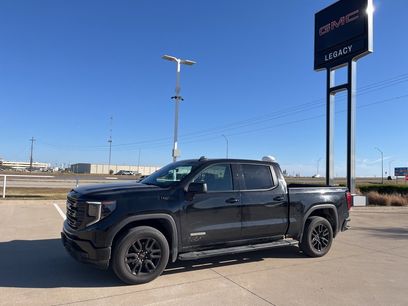 Used 2022 GMC Sierra 1500 Elevation