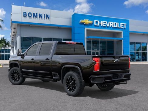New 2026 Chevrolet Silverado 2500 High Country w/ High Country Premium Package AWD/4WD image 4