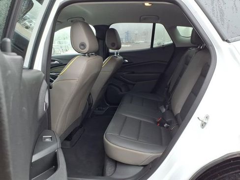 Used 2025 Chevrolet Trax ACTIV w/ Driver Confidence Package image 11