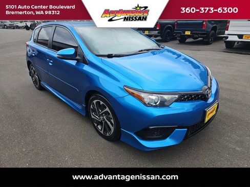 Used 2017 Toyota Corolla iM FWD image 7