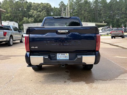 Used 2024 Toyota Tundra Limited AWD/4WD image 10