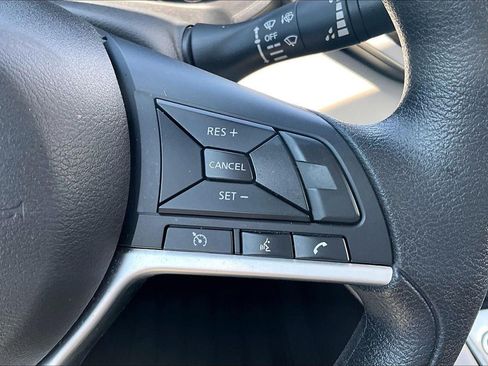 Used 2025 Nissan Altima 2.5 SV FWD image 20