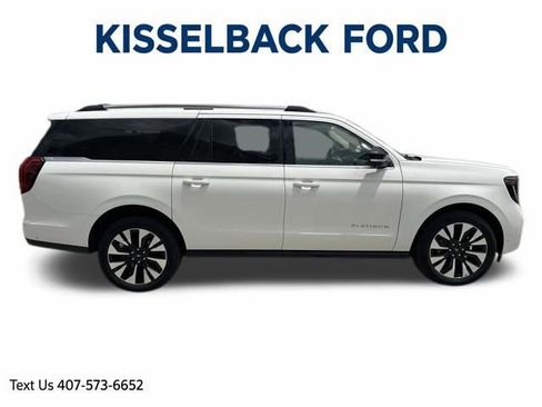 Used 2025 Ford Expedition Max Platinum w/ Driver's Package AWD/4WD image 3
