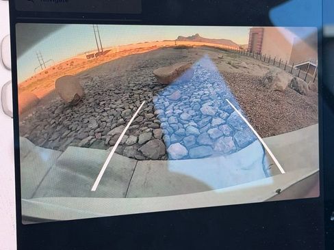 Used 2021 Tesla Model 3 Standard Range Plus image 21