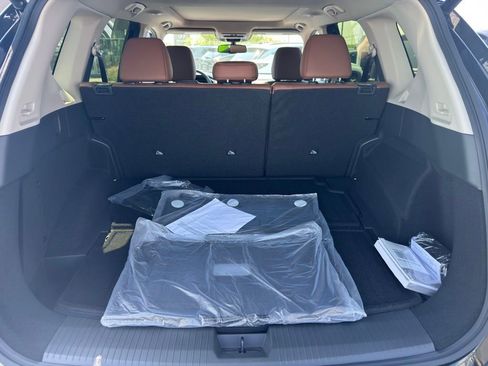 New 2026 Nissan Rogue Platinum AWD/4WD image 19