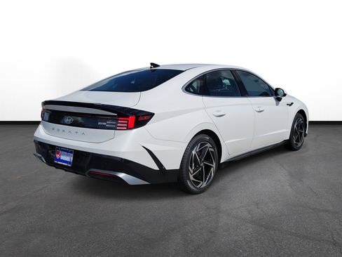 New 2026 Hyundai Sonata SEL image 4