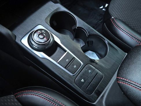 Used 2024 Ford Escape ST-Line image 17